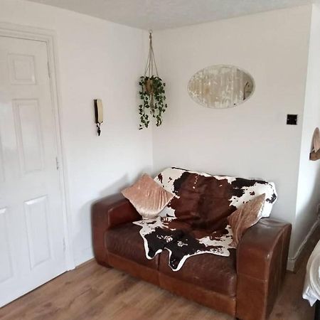 Havisham Studio Flat Rochester Me1 1Xz Strood Екстер'єр фото
