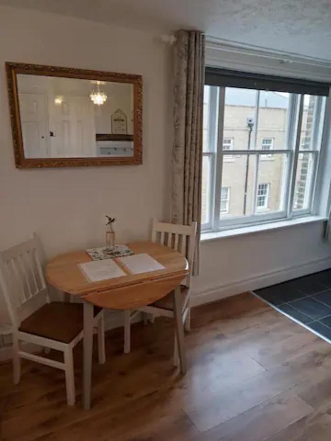 Havisham Studio Flat Rochester Me1 1Xz Strood Екстер'єр фото